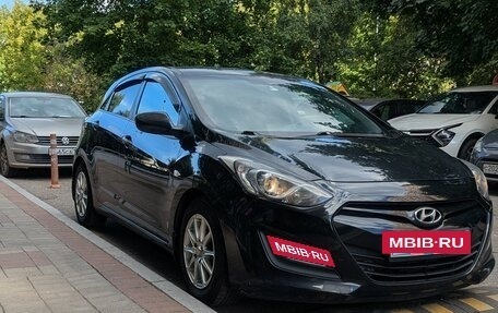Hyundai i30 II рестайлинг, 2012 год, 990 000 рублей, 3 фотография