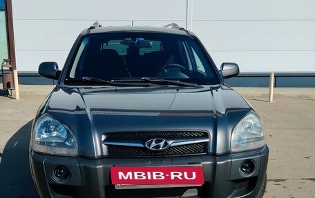 Hyundai Tucson III, 2008 год, 849 000 рублей, 2 фотография