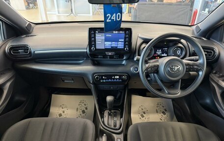 Toyota Yaris, 2020 год, 1 439 000 рублей, 16 фотография