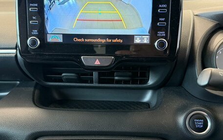 Toyota Yaris, 2020 год, 1 439 000 рублей, 17 фотография