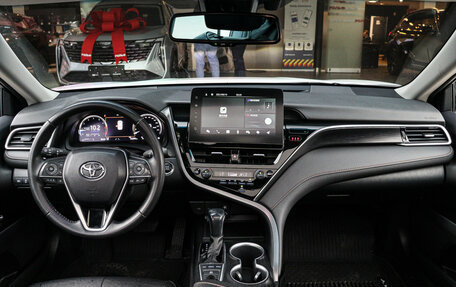 Toyota Camry, 2022 год, 3 050 000 рублей, 9 фотография
