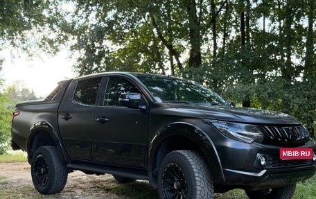 Mitsubishi L200 IV рестайлинг, 2017 год, 3 000 000 рублей, 5 фотография