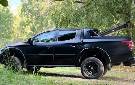 Mitsubishi L200 IV рестайлинг, 2017 год, 3 000 000 рублей, 13 фотография