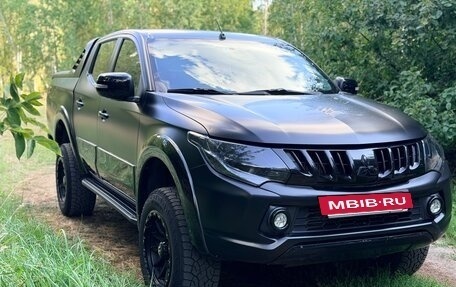 Mitsubishi L200 IV рестайлинг, 2017 год, 3 000 000 рублей, 9 фотография