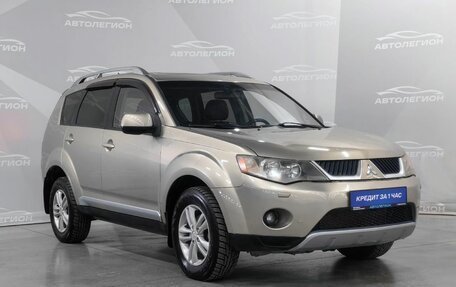 Mitsubishi Outlander III рестайлинг 3, 2007 год, 1 045 000 рублей, 7 фотография