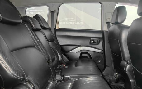 Mitsubishi Outlander III рестайлинг 3, 2007 год, 1 045 000 рублей, 17 фотография