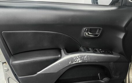 Mitsubishi Outlander III рестайлинг 3, 2007 год, 1 045 000 рублей, 24 фотография