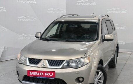 Mitsubishi Outlander III рестайлинг 3, 2007 год, 1 045 000 рублей, 28 фотография