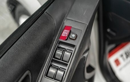Toyota Corolla Verso I, 2008 год, 800 000 рублей, 15 фотография