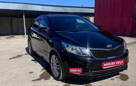 KIA Rio III рестайлинг, 2015 год, 900 000 рублей, 5 фотография