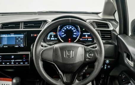 Honda Fit III, 2019 год, 1 229 000 рублей, 10 фотография