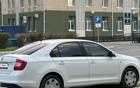 Skoda Rapid I, 2015 год, 980 000 рублей, 2 фотография