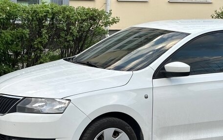 Skoda Rapid I, 2015 год, 980 000 рублей, 3 фотография