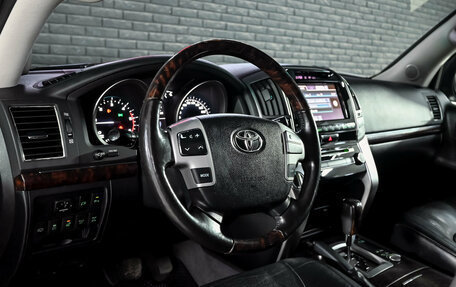Toyota Land Cruiser 200, 2012 год, 3 500 000 рублей, 12 фотография