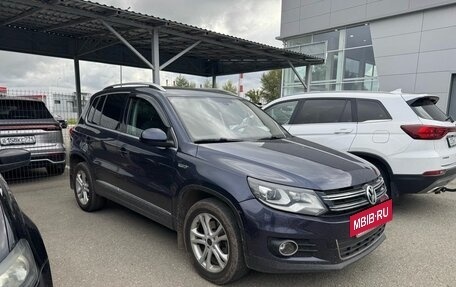 Volkswagen Tiguan I, 2012 год, 895 000 рублей, 2 фотография