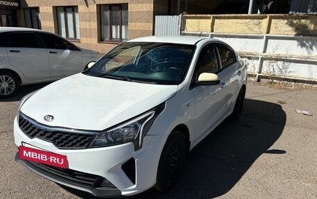 KIA Rio IV, 2020 год, 680 000 рублей, 3 фотография