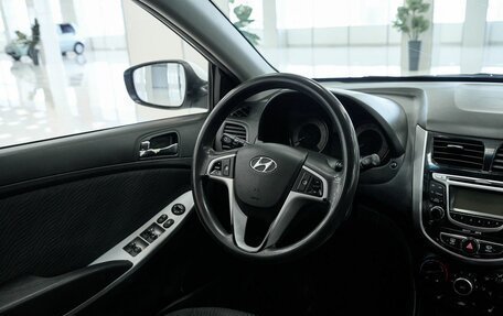 Hyundai Solaris II рестайлинг, 2012 год, 455 000 рублей, 10 фотография