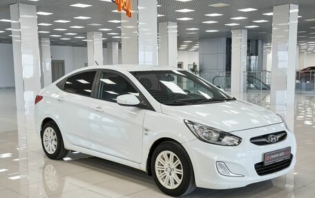 Hyundai Solaris II рестайлинг, 2012 год, 455 000 рублей, 3 фотография