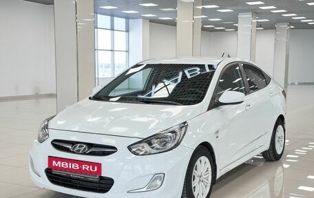 Hyundai Solaris II рестайлинг, 2012 год, 455 000 рублей, 17 фотография
