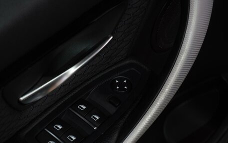 BMW 3 серия, 2016 год, 2 654 000 рублей, 15 фотография