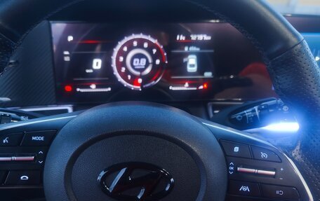 Hyundai Elantra, 2021 год, 2 100 000 рублей, 13 фотография
