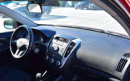 KIA cee'd I рестайлинг, 2010 год, 647 000 рублей, 15 фотография