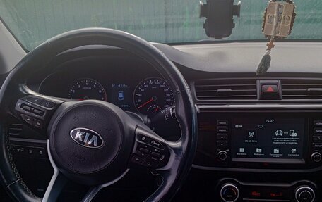KIA Rio IV, 2018 год, 1 620 000 рублей, 6 фотография