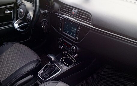 KIA Rio IV, 2018 год, 1 620 000 рублей, 8 фотография