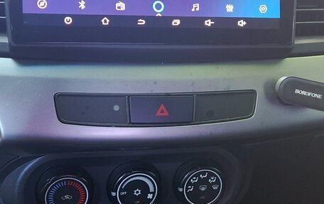 Mitsubishi Lancer IX, 2011 год, 710 000 рублей, 3 фотография