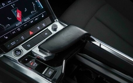 Audi e-tron I, 2021 год, 4 499 999 рублей, 16 фотография