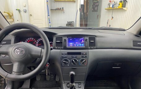 Toyota Corolla, 2005 год, 425 000 рублей, 5 фотография
