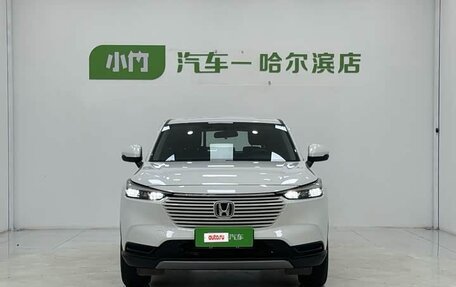Honda Vezel, 2023 год, 2 000 000 рублей, 2 фотография