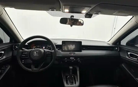 Honda Vezel, 2023 год, 2 000 000 рублей, 9 фотография
