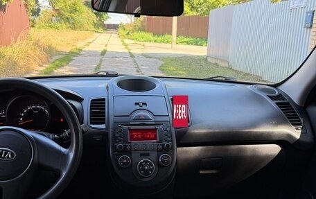 KIA Soul I рестайлинг, 2011 год, 800 000 рублей, 13 фотография