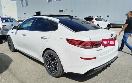 KIA Optima IV, 2018 год, 2 040 000 рублей, 2 фотография