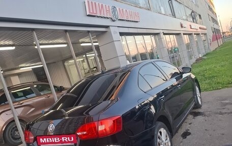 Volkswagen Jetta VI, 2012 год, 1 200 000 рублей, 2 фотография