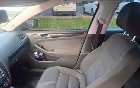 Volkswagen Jetta VI, 2012 год, 1 200 000 рублей, 12 фотография