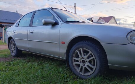Ford Mondeo II, 2000 год, 260 000 рублей, 4 фотография