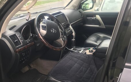 Toyota Land Cruiser 200, 2014 год, 3 750 000 рублей, 5 фотография