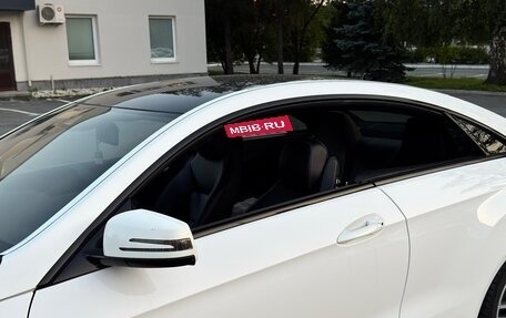 Mercedes-Benz E-Класс, 2013 год, 2 200 000 рублей, 33 фотография