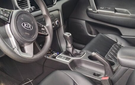 KIA Sportage IV рестайлинг, 2019 год, 1 950 000 рублей, 11 фотография