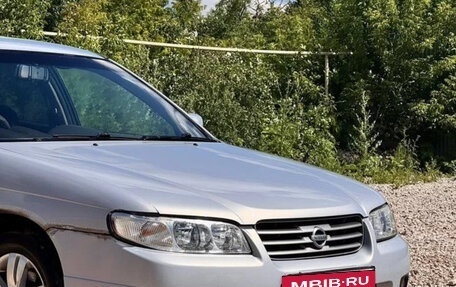 Nissan Avenir II, 2004 год, 245 000 рублей, 4 фотография