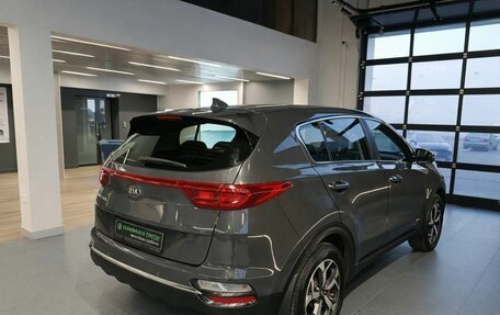 KIA Sportage IV рестайлинг, 2019 год, 1 799 000 рублей, 4 фотография