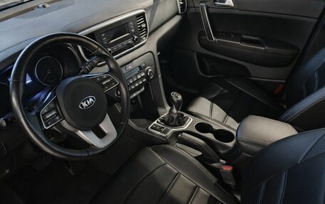 KIA Sportage IV рестайлинг, 2019 год, 1 799 000 рублей, 7 фотография