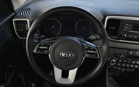 KIA Sportage IV рестайлинг, 2019 год, 1 799 000 рублей, 10 фотография