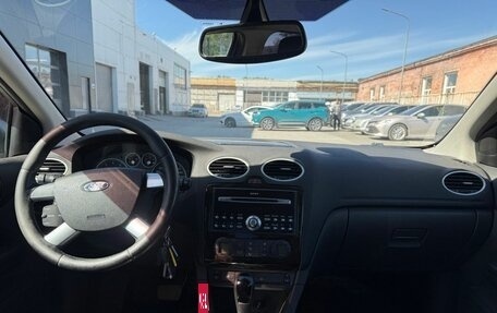 Ford Focus II рестайлинг, 2005 год, 500 000 рублей, 11 фотография