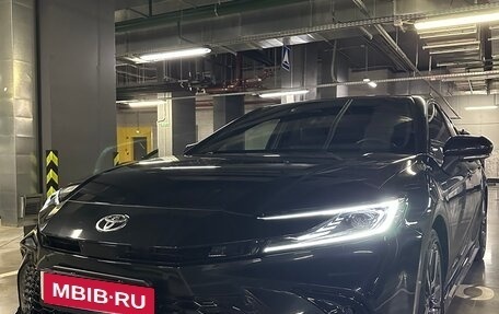 Toyota Camry, 2025 год, 4 050 000 рублей, 2 фотография