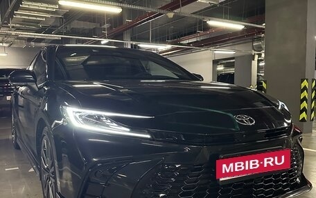 Toyota Camry, 2025 год, 4 050 000 рублей, 3 фотография