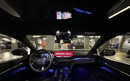 Toyota Camry, 2025 год, 4 050 000 рублей, 20 фотография