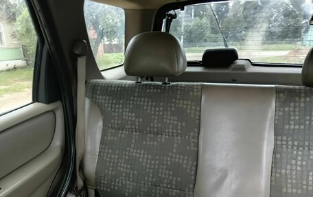 Ford Escape II, 2001 год, 250 000 рублей, 15 фотография